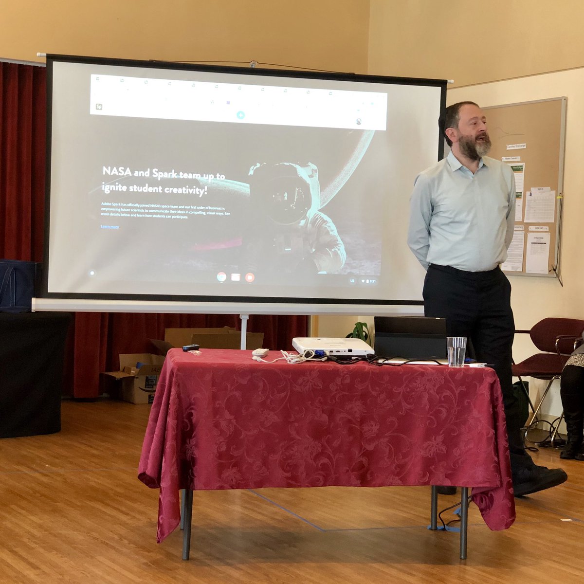 GrundlerArt's tweet image. @benforta #keynote @AdobeEdu #mediaarts #createed sharing w/ #naea19 #artsed #naeasupers @NAEASupers #k12ArtChat #CreativelyConnectedEDU @AdobeSpark