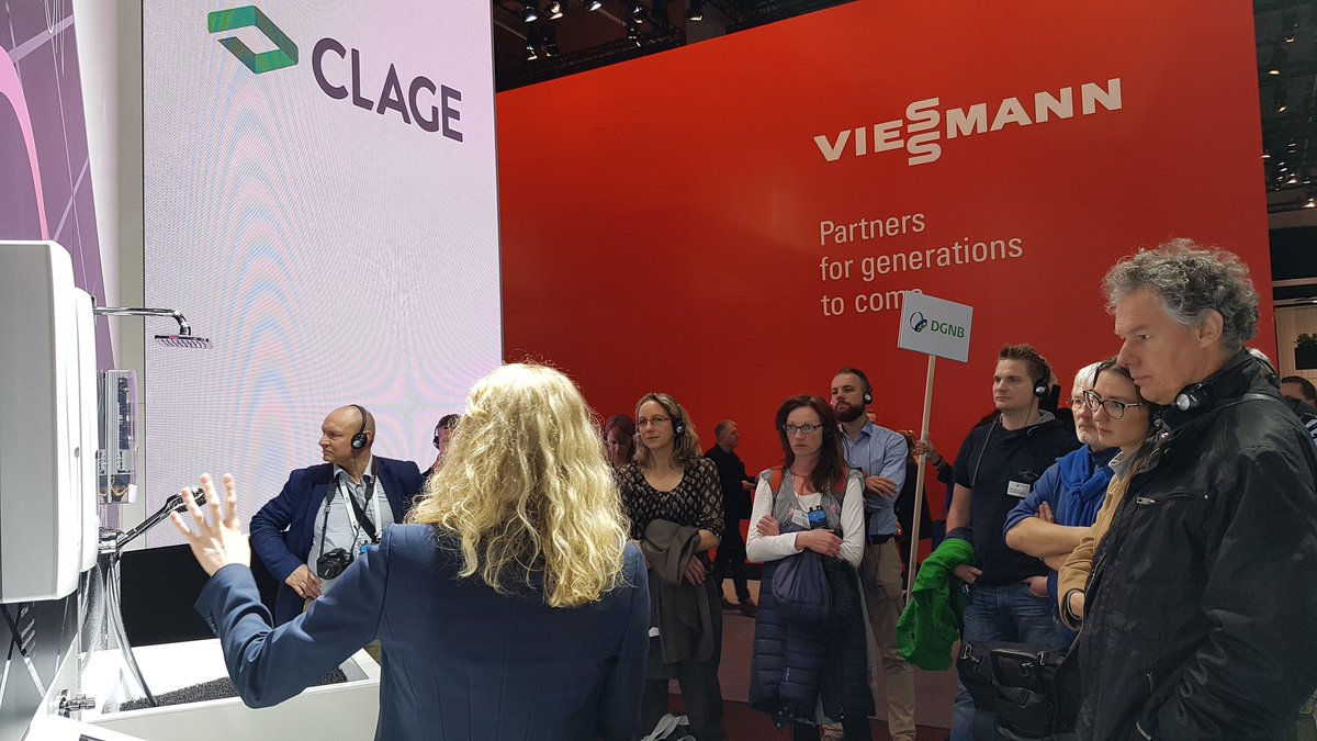 DGNB_eV's tweet photo. Unser zweiter #ISH Rundgang startet beim tollen Stand unseres Mitglieds #CLAGE bevor es nebenan zu @Viessmann geht #DGNB @ish_frankfurt https://t.co/1SZRKRQwgp