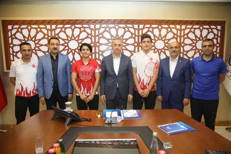 Başarılı sporcularımızı ödüllendiren belediye başkanımız Sn,Mücahit yanılmaz  <a href="/23YANILMAZ/">Mücahit Yanılmaz 🇹🇷</a> beyi il müdürümüz ve sporcularımız ile birlikte ziyaretimiz.