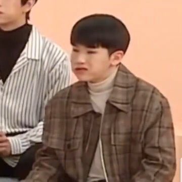 zzingnim_'s tweet photo. 그거
내 건데
왜 먹냐고
                                                  내 맘인뎅
뭐라 했냐
                                               하나 사주면
                                                 댈 거 아냥
                                                  치사하게 https://t.co/rap2RRwr79