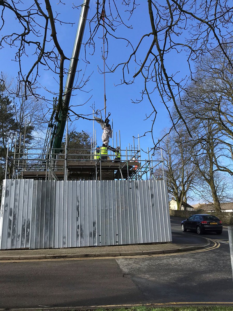 LEPArchitects's tweet photo. Angel of Victory returns to Cockermouth war memorial after 3 months of conservation repair at the studios of bronze conservator Richard Rogers, assisted by main contractor Lloyd and Smith. @RRConservation @Lloyd_and_Smith https://t.co/Zx2krZzR5Q