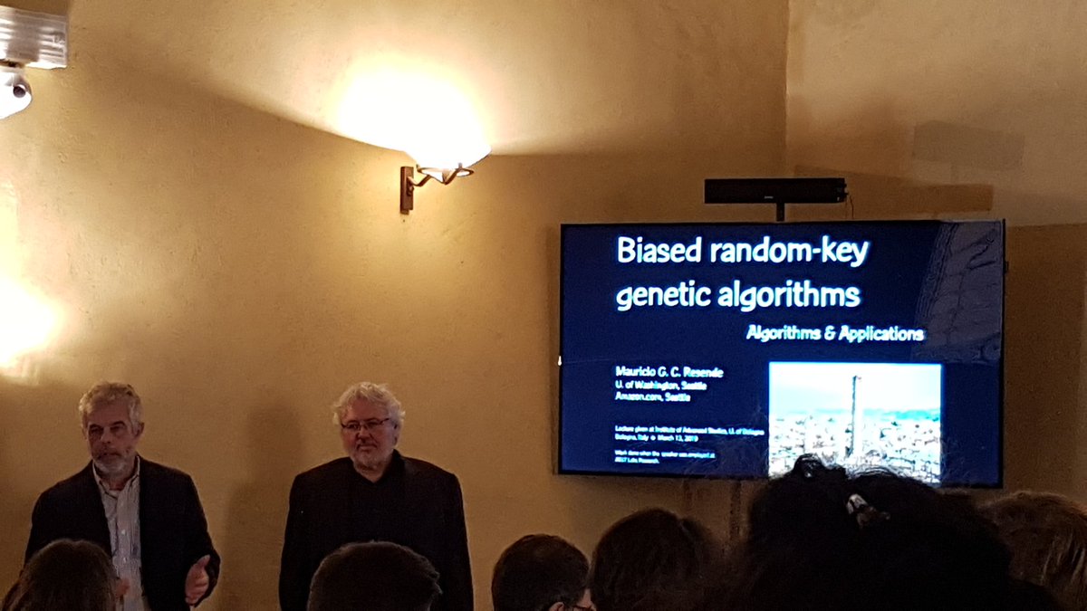 . @DanieleVigo is introducing prof Resende for his presentati at #unibo #orms #geneticalgorithms