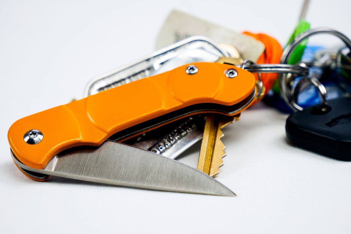 OntarioKnife's tweet photo. OKC Navigator ๐๐ฝ๐ช
#Ontarioknifecompany #Ontarioknife #Ontarioknifeco #Ontarioknives #OKC1889 #OKCNavigator #pocketknife #foldingknife #keychainknife #flipper #hunting #camping #hiking #outdoors #edc #survival #tools #knife #blade #adventureculture #wildernessculture #knifelife https://t.co/KZplby0yuz