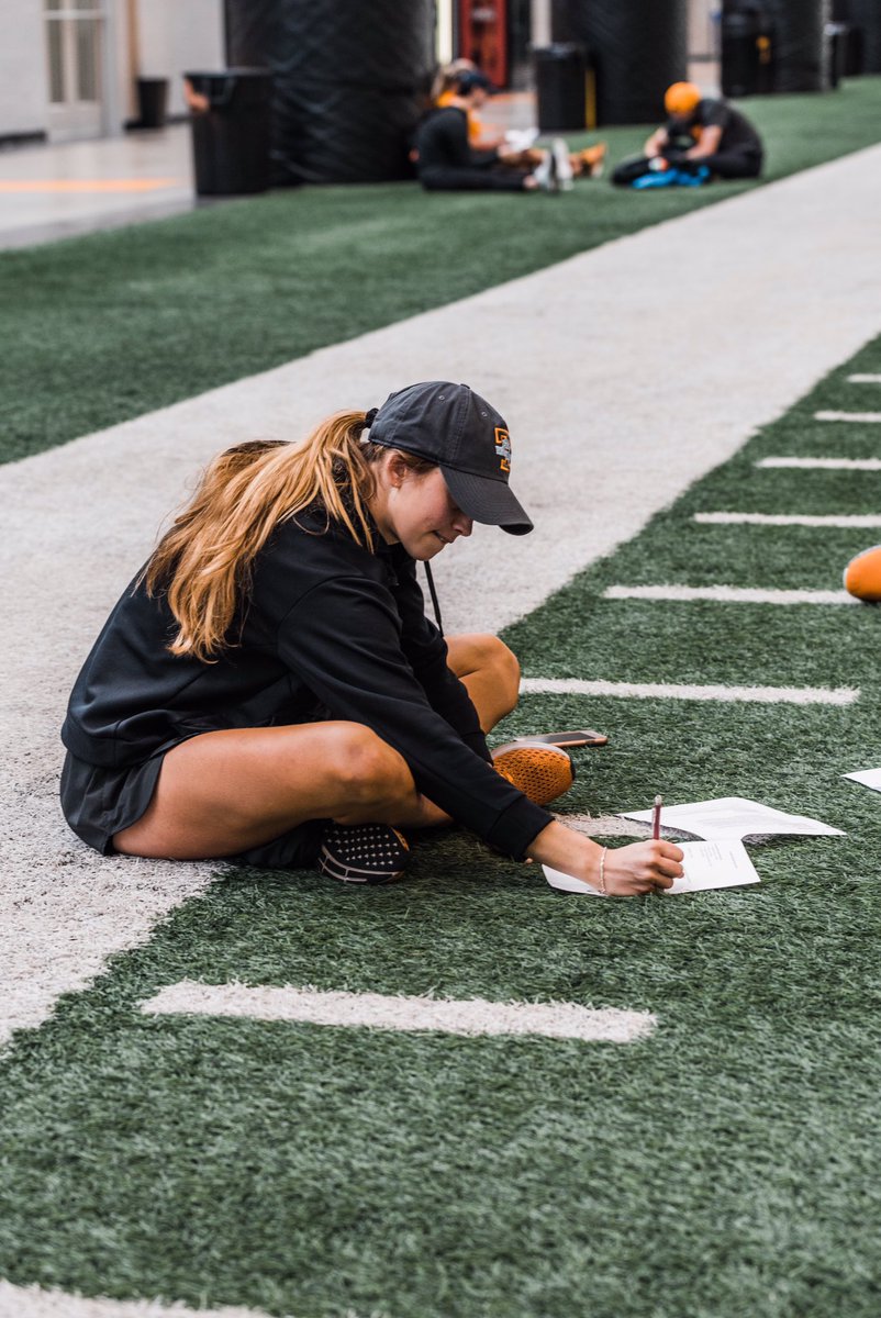 Yesterday was our 1st day out of the classroom and on the field! We will spend the next month and a half playing, learning and teaching together in preparation for SportFest and our service immersion trip to Rwanda! 🇷🇼⚽️🎾⛹️‍♀️🏏🚴‍♂️ #VOLeaders365 #worldchangers #leadership #sport4all