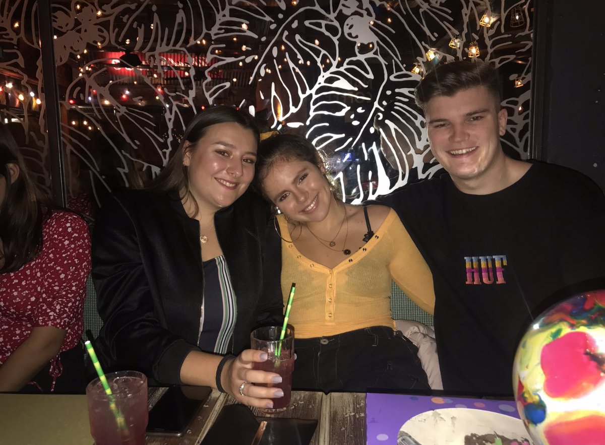 ElianaShymansky's tweet photo. Happy birthday Cameron 💙💙💙 @_camgreen hope ur having a great day xxx https://t.co/aAjTJK3XxN