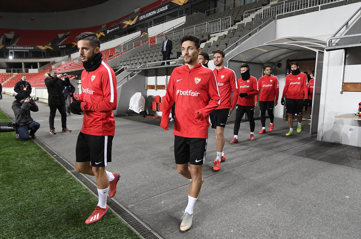 El Sevilla sale a entrenar al Eden Arena (Foto: SFC).