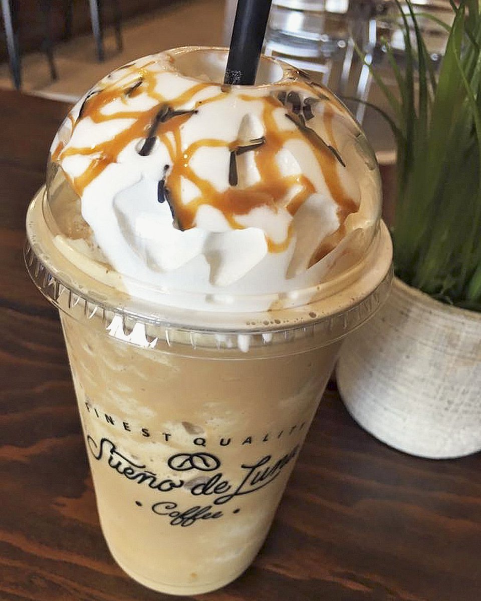 SuenoDeLunaMX's tweet photo. ¿Ya probaste nuestro #Caramel #Macchiatto ?🤤 Un rico antojo que puedes disfrutar en Sueño de Luna😉 https://t.co/qe3qolXfvN