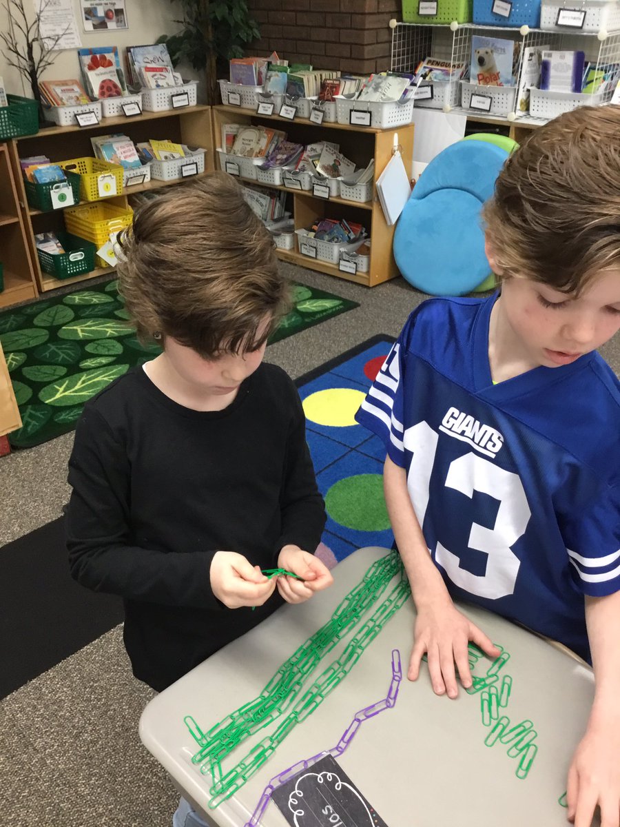 CRASMrsEnnis's tweet photo. How far will 1000 paper clips reach? Counting carefully, estimating, grouping— math is fun! @FTSMathsup #secondgradeSTEAM #BridgesMath https://t.co/4sR4p5OapU