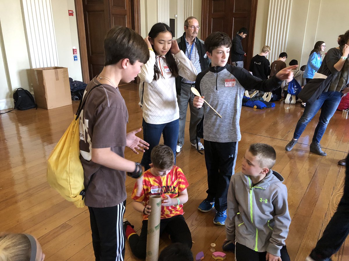 MrHirtTech's tweet photo. What an amazing day @TheFranklin. #UCFSD students from grades 3-12 worked collaboratively on giant #RubeGoldberg machines. It didnβt matter the age difference,as they worked together to create incredible contraptions! @shawndutkiewicz @MrPicard_HES @julia_skolnik @fourthgrade111 https://t.co/UKWK98RDWQ