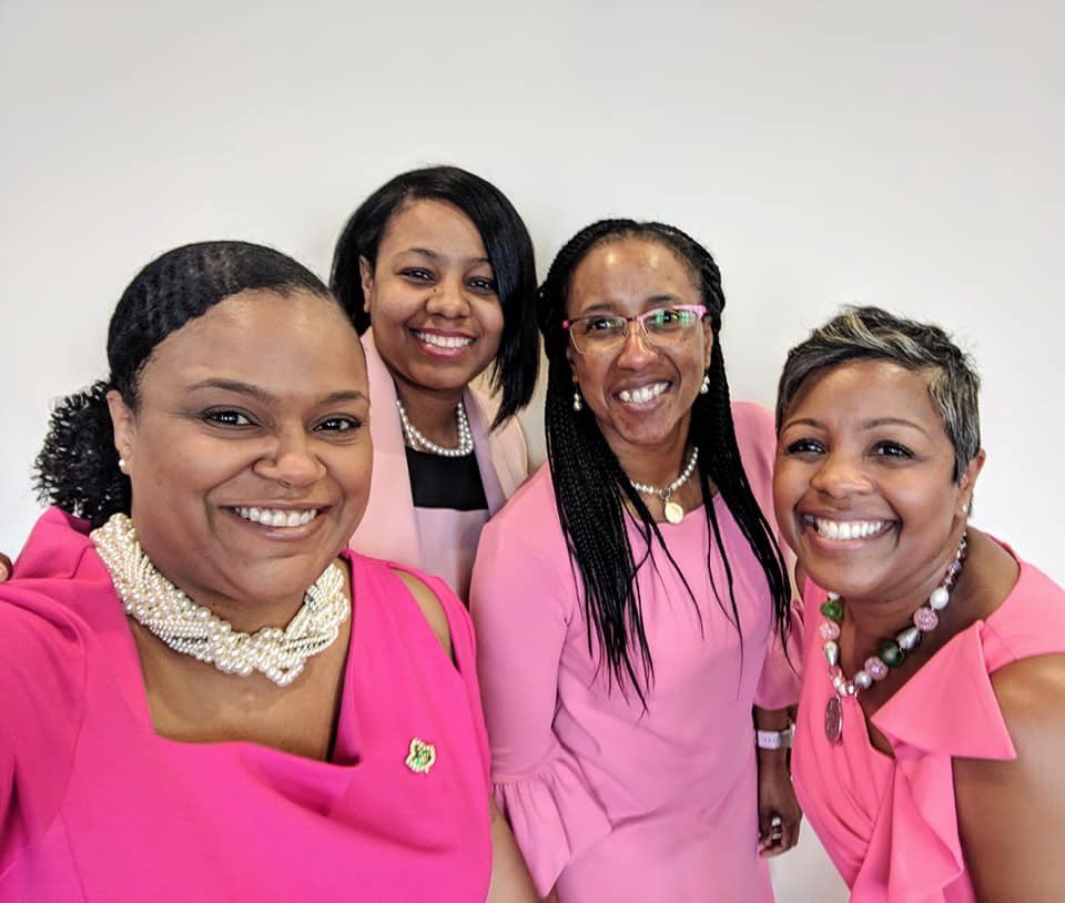AKALIO1908's tweet photo. Saturday, LIO celebrated their Chapter's annual Hall County Founders' Day Celebration. Thank you to Soror Terrell Jackson Dinkins for the beautiful message of sisterhood, by educating and inspiring us to get our personal finances in order and finding our purpose. #AKALIO1908 https://t.co/YnIDjhbfs1