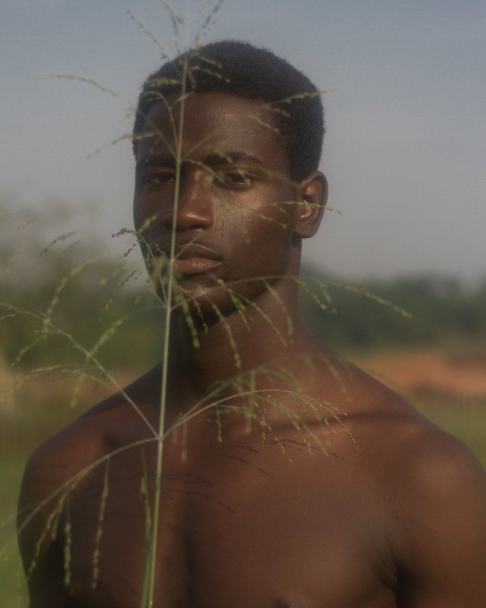 blackityblvck's tweet photo. Photographed by Kemka Ajoku https://t.co/SgmqTQ35f0