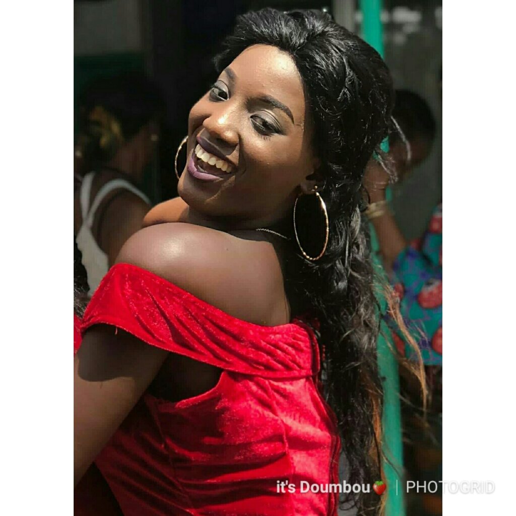 volucod224's tweet image. &amp;lt;&amp;lt; Offrir de la beauté naturelle c&apos;est de la générosité. &amp;gt;&amp;gt; Gao
 #BeautyFromGuinea 🇬🇳 
#StayNatural #VOLUCOD
#StopDepigmentation ⛔ 
@Mrs_Doumbouya ❤️💛💚