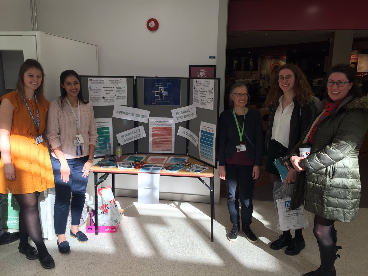 TonyDix14's tweet photo. Here are the stands for Neurophysiology and Pharmacy at the open lunchtime session #HCSWeek2019 @WeHCScientists @gloshospitals @NSHCS @ClinNeurophys @rpharms https://t.co/Bgm87Tp7Zc