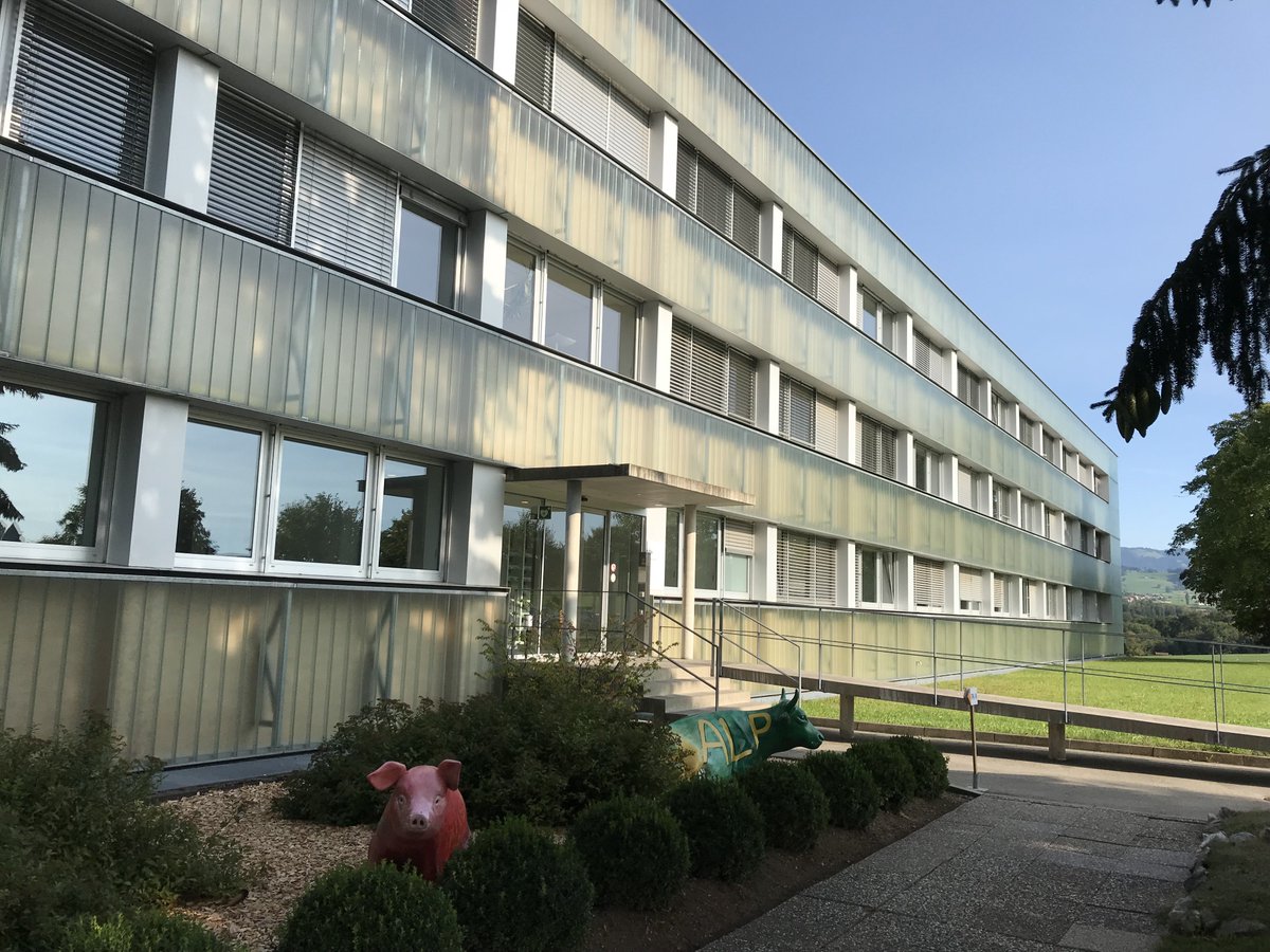 Thomas_Egger_NR's tweet image. Der Bundesrat muss bei der Berechnung der Mietpreise von Verwaltungseinheiten an dezentralen Standorten wie dem Bundesamt für Wohnungswesen und #Agroscope über die Bücher. Eine entsprechende Kommissionsmotion wurde mit 178:3 Stimmen (2 Enth.) überwiesen.
parlament.ch/de/ratsbetrieb…