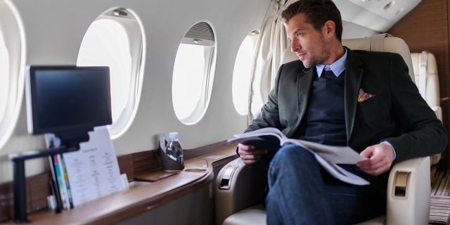 You are guaranteed a window seat but of course that means you are not going to get any work done !  

#luxury #luxurylifestyle #luxurytravel #business #buisnesstravel #charter #private 

twitter.com/messages/compo…