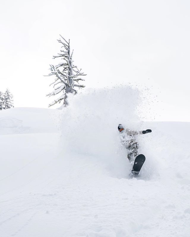 @graythompson_ showing the proper way to exit the white room.⁣⠀
.⁣⠀
.⁣⠀
.⁣⠀
#strapinventureout #arcadebelts ift.tt/2F2bYDV
