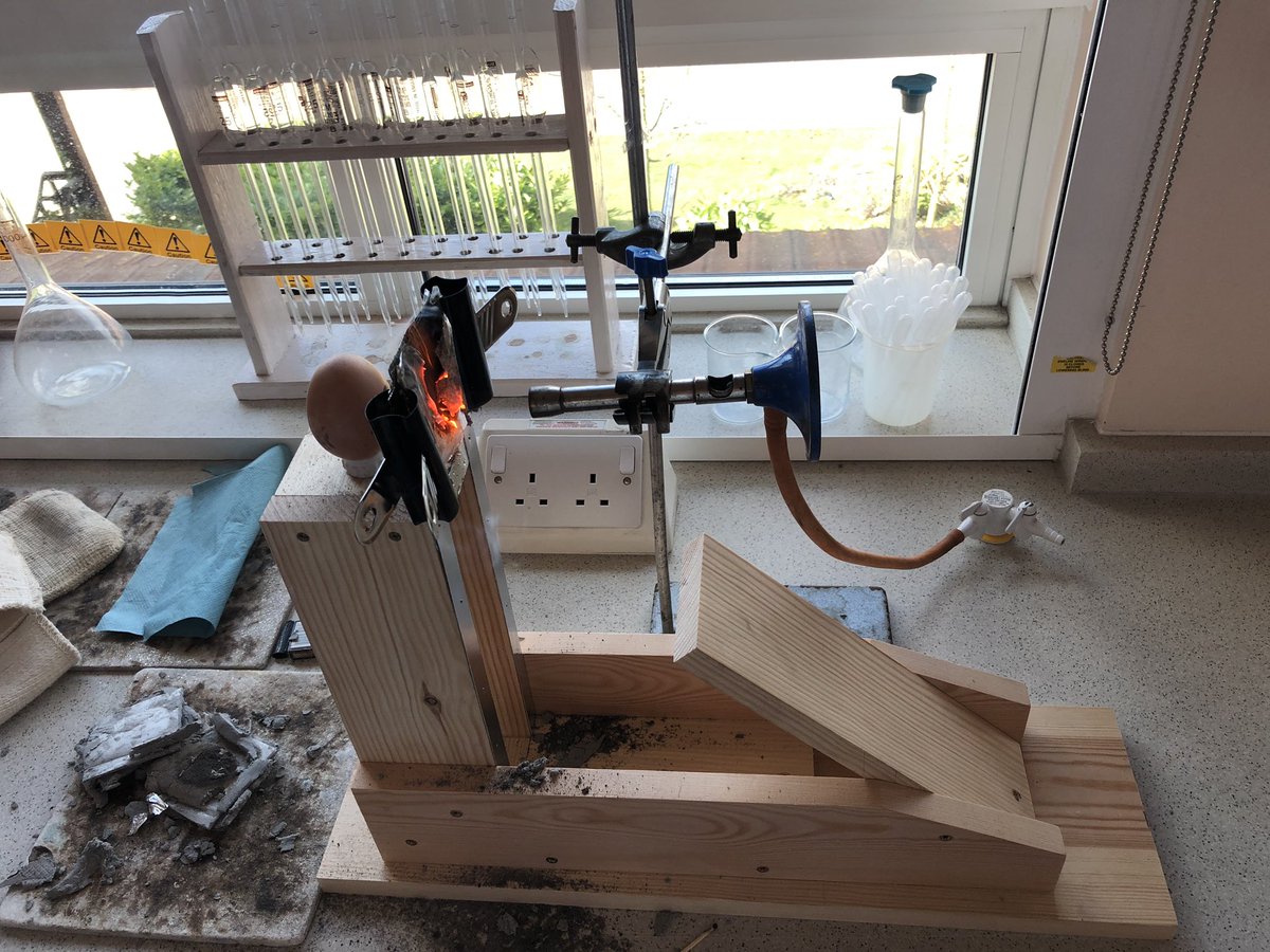 Withamsci's tweet image. Thermal protection challenge with year 9 physics. Did the eggs survive?? #nasachallenge #scienceweek