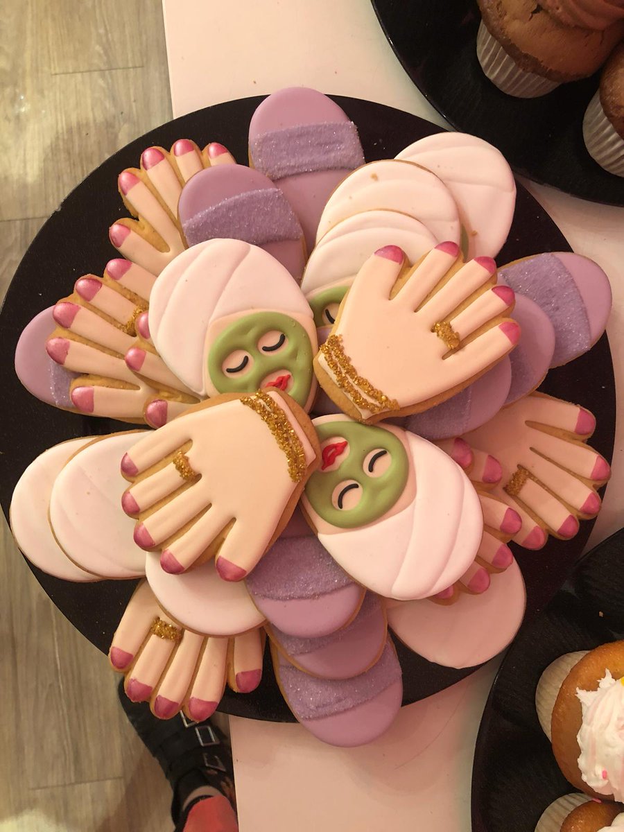 Self-care is an important part of healing. In memory of Chai Warrior Alyssa Frank, our girls enjoyed a relaxing Sunday @<a href="/GlamaGals/">Glama Gal Kids</a> The day was made even more special with these decadent (and stunning) cookies created by Decadentcookie