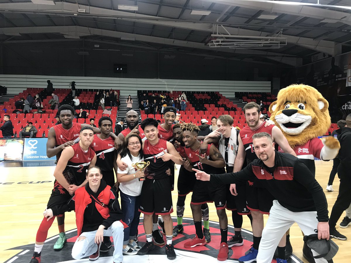 DMUsports's tweet photo. PROUD TO BE MORE | 2️⃣0️⃣1️⃣9️⃣ Varsity point winners 👉

🏏 Men’s 1st, 2nd &amp; Women’s 1st
🎿 Ski &amp; Snowboard
🥋 Taekwondo
🏓 Men’s 1st
🤾‍♂️ Mixed 1st
🏀 Men’s 1st &amp; 2nd
🏹 Archery
⚽️ Men’s 3rd &amp; Women’s 2nd
🤾‍♀️ Women’s 1st
🎀 Cheerleading
🥋 Jiu Jitsu
🏇🏻 A &amp; B team

#ProudToBeMore https://t.co/Dv5ELYTzCh