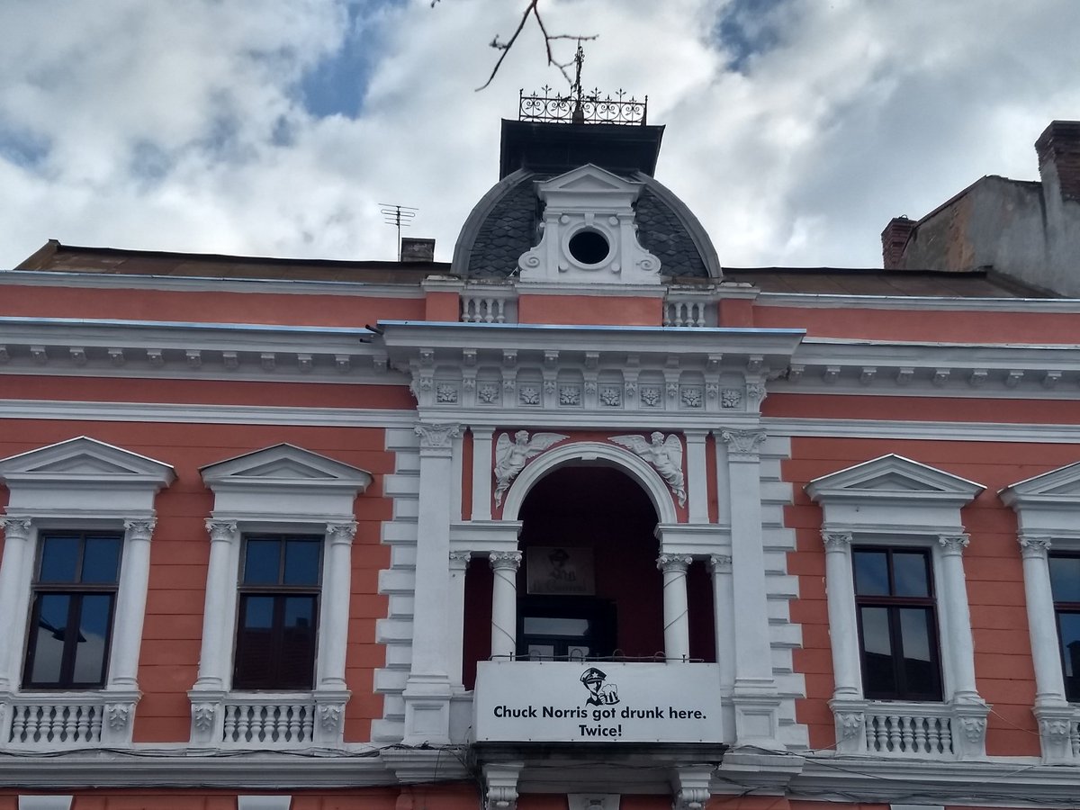 gnesvenema's tweet photo. It's a wrap! 🤓

Thanks to everyone @UnivBabesBolyai and @DutchCentreCluj for making my guest lecturing possible. I'm glad to have gotten positive feedback from students and grateful for this opportunity!

Here's some snap shots I took around #Cluj #Romania. https://t.co/HVDKL8w0Xu