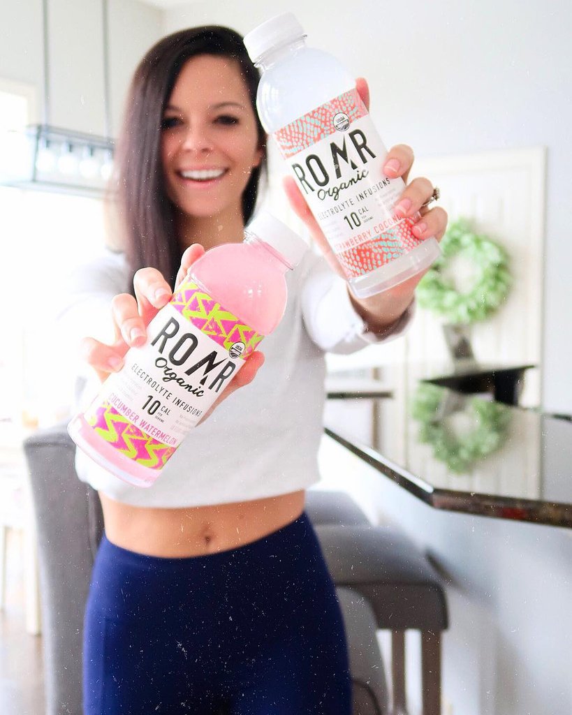 #ROAROrganic keeps you hydrated so you can do your thing! 💦 (Via IG: fitgirlxtina)