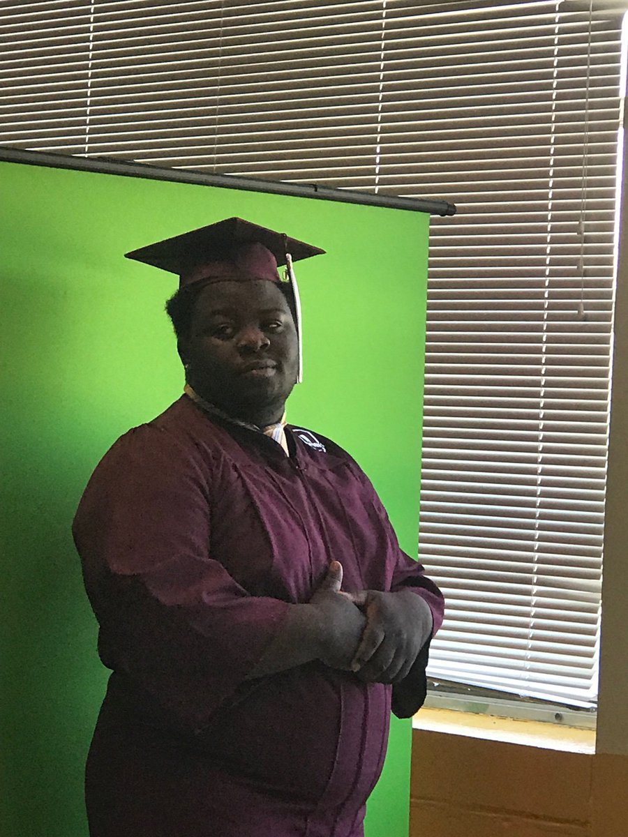 _FSAcademy_'s tweet photo. This is why we do it!! Every Kid Needs A Fresh Start!! #graduationisNEAR!! https://t.co/OOqzP0vF7Z