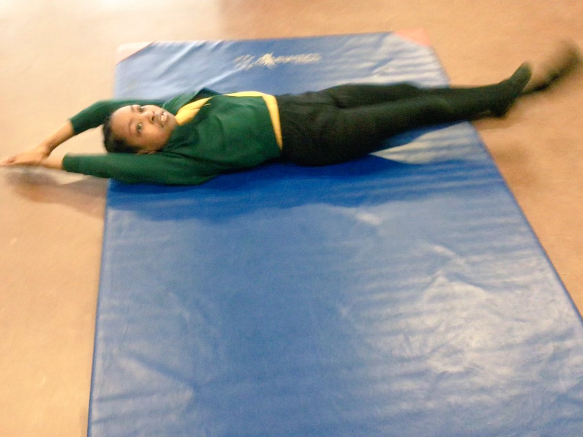 firsprimarysale's tweet photo. #Year4SC #Year4KHCN jumping and rolling in PE this afternoon! #Gymnastics #Tuck #Star #Pencil #Straddle #Pike #ActiveFirs https://t.co/qTlqXKwT0p