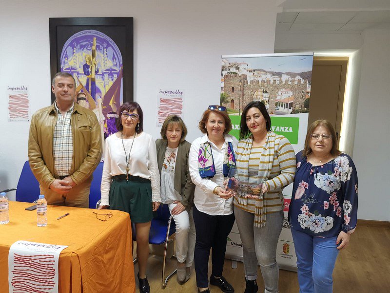 RadioTorrox's tweet image. Las asociaciones de mujeres de la #Axarquía y la Diputación trabajarán conjuntamente para elaborar un Plan de Emprendimiento en Políticas de Igualdad 👉 [bit.ly/2Hu4ImZ] #Torrox #ElMorche #AxarquiaAvanza #Igualdad