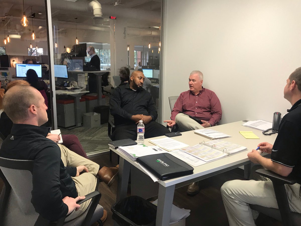 DARPROSolutions's tweet image. Our outside sales team is visiting our corporate office in Irving to meet with the inside sales team. We believe teamwork makes the dream work. #DARPRO #training #DPSculture