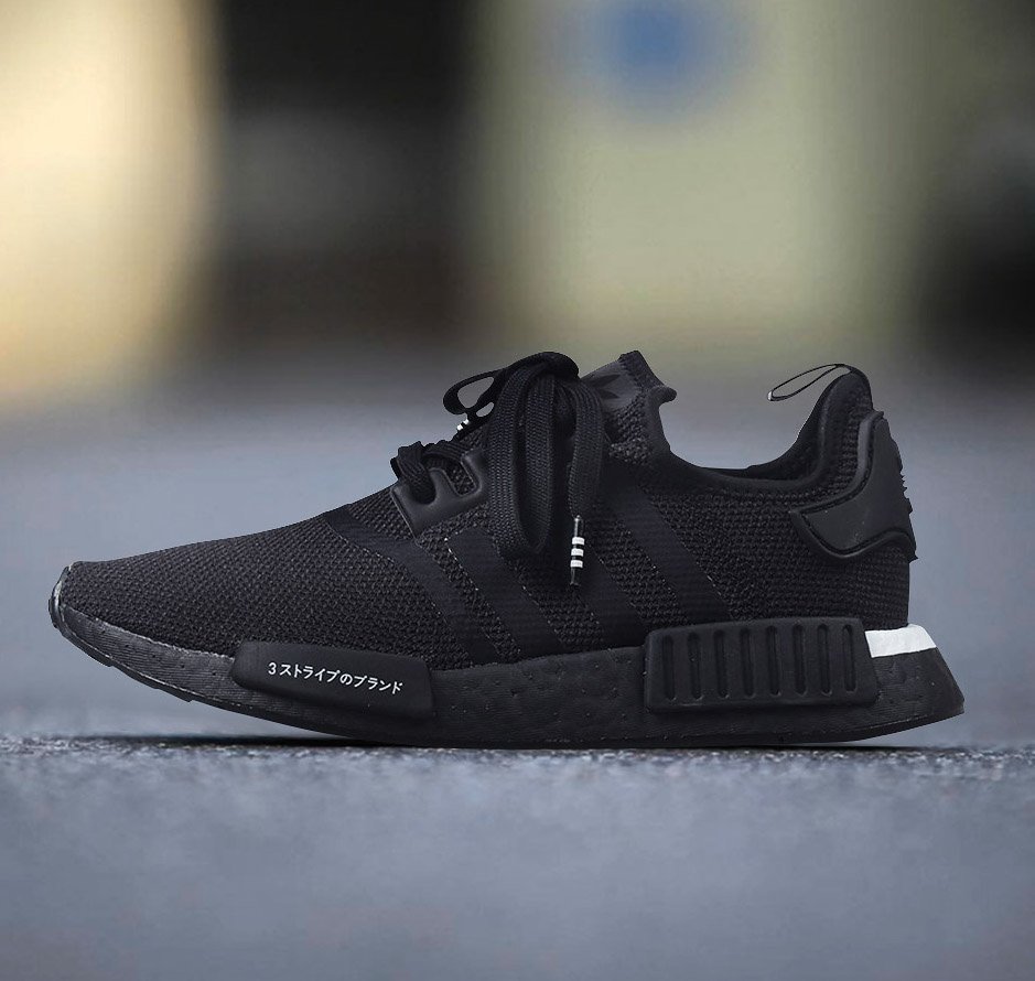 nmd r1 japan triple black 2019