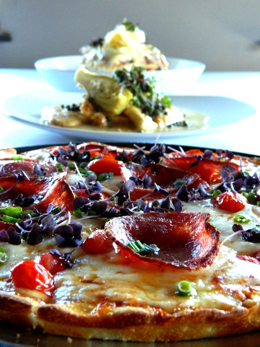 piccolomayfield's tweet photo. Bragging rights - @piccolomayfield named a Finalist/Best Restaurant for @ClevelandMag Best of the East!  See us April 18 6-9pm at @Landerhaven.  Thank you for the honor!  #piccoloitalian #eatlocalcleveland #clevelandcaterer #clevelanditalian #italianrestaurantcleveland #bestofcle https://t.co/SRjBiGPSKc