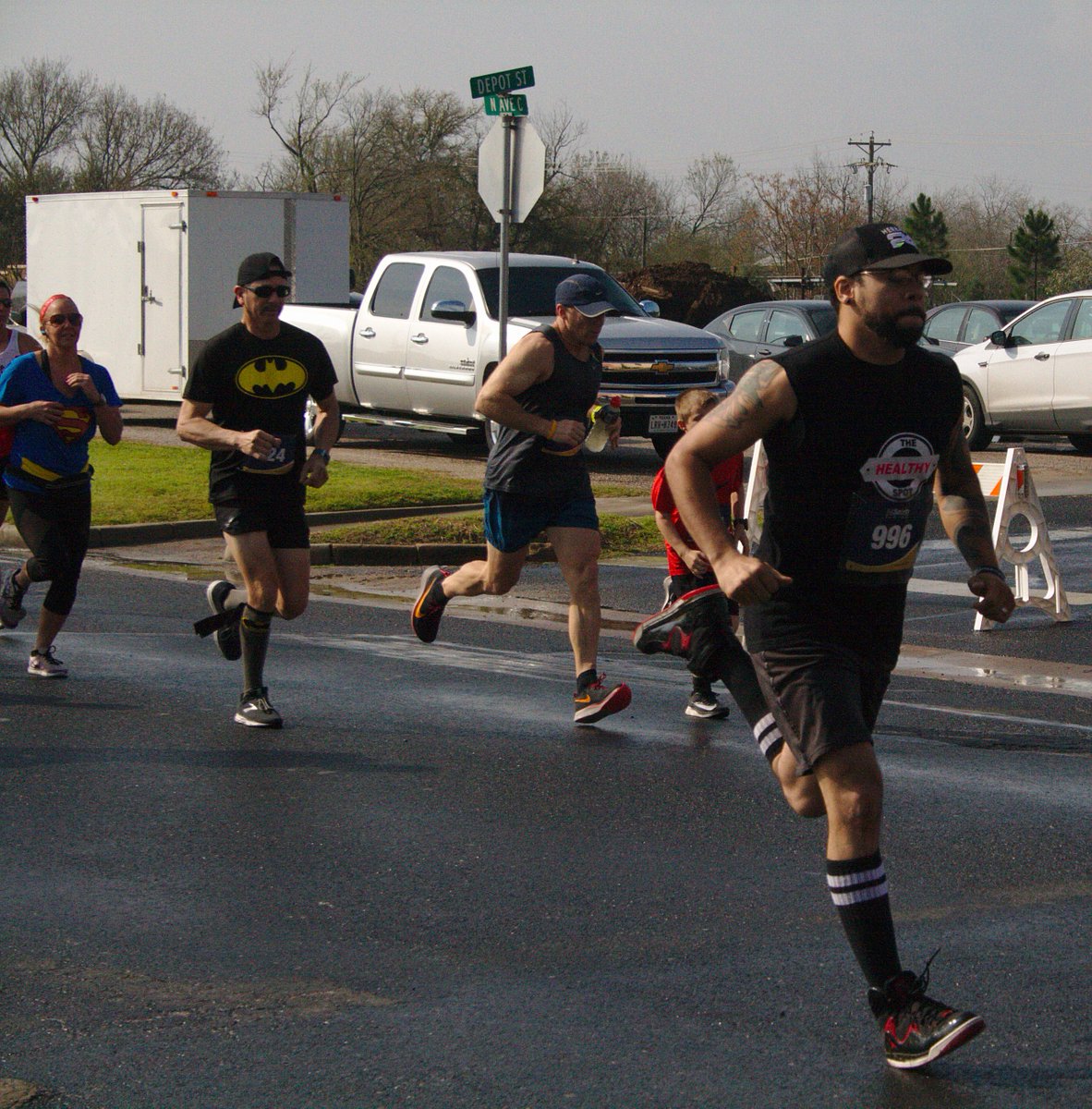 MakeElginYours's tweet photo. On Saturday, caped heros ran through downtown Elgin supporting Type 1 diabetes research through @JDRFAustin. See more photos here: 
https://t.co/F6MdrhDXj3 https://t.co/NMdJG5lYJI
