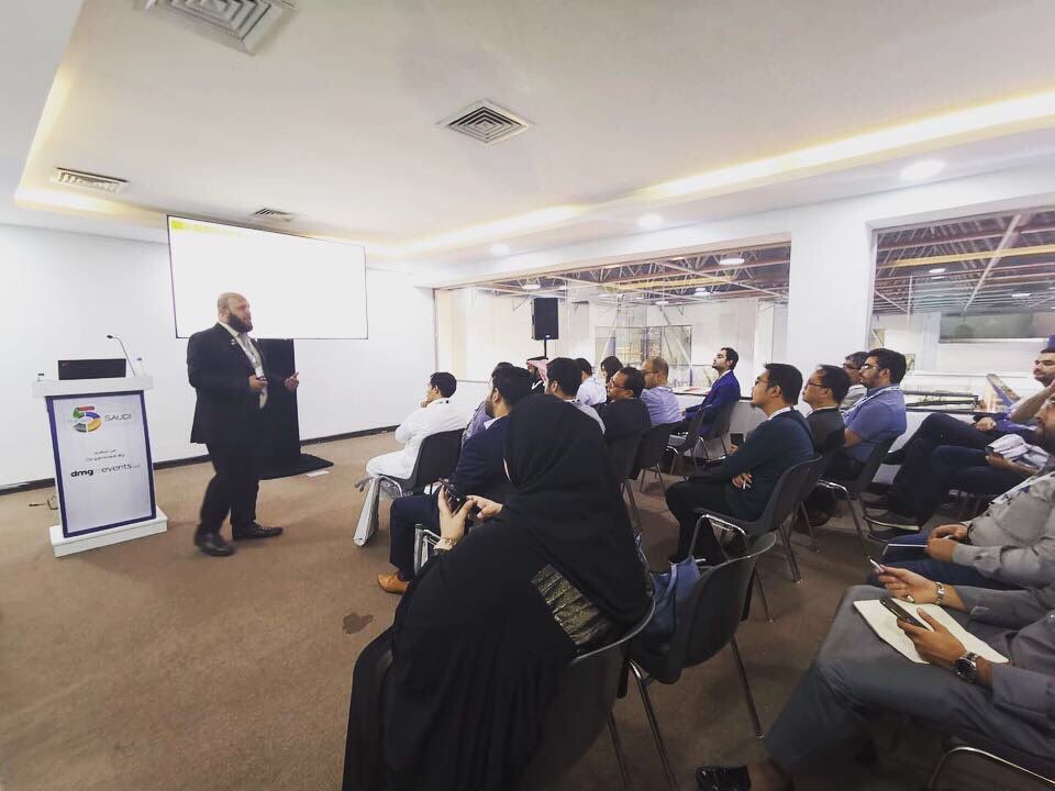 thebig5saudi's tweet photo. Sherif Hammam’s session at #thebig5saudi  on ‘Using BIM to improve building performance according to LEED Rating system’ is packed! Are you there? 

#ksaconstruction #gccconstruction #heddahconstruction #jeddahevents #jeddah #BIM #LEED https://t.co/3LAMu2g2c1