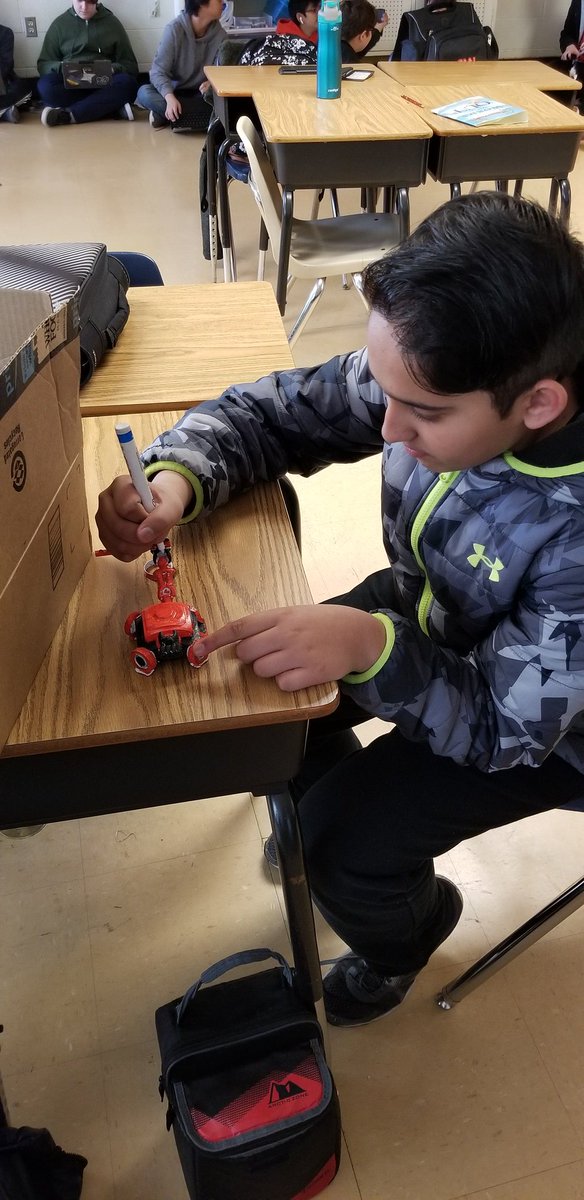 AChartters's tweet photo. Matoaca Middle CBG students working feverishly on their inventions! 
@ccps_gifted @ccpsinfo @AChartters @mmswarriors
#CBGAcademies @studentssmiling https://t.co/6fMCdAorrT