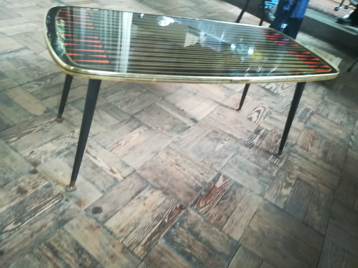 richards_books's tweet image. Why is it when you have everthing ready for a afternoon of ebay listing your computer goes down