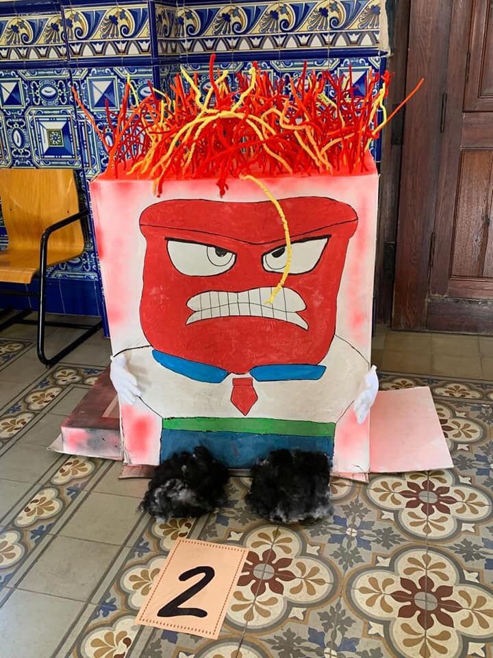 ispasa76's tweet photo. @visentorro @CEE_Torrepinos @AliBallester La gent per #Torrent ja no te Ira la crema a la falla com una vella cadira. El 2 del mestre mes caldos #Falles2019 #fallesTorrent #sompatrimoni https://t.co/JwfG5ajzdr