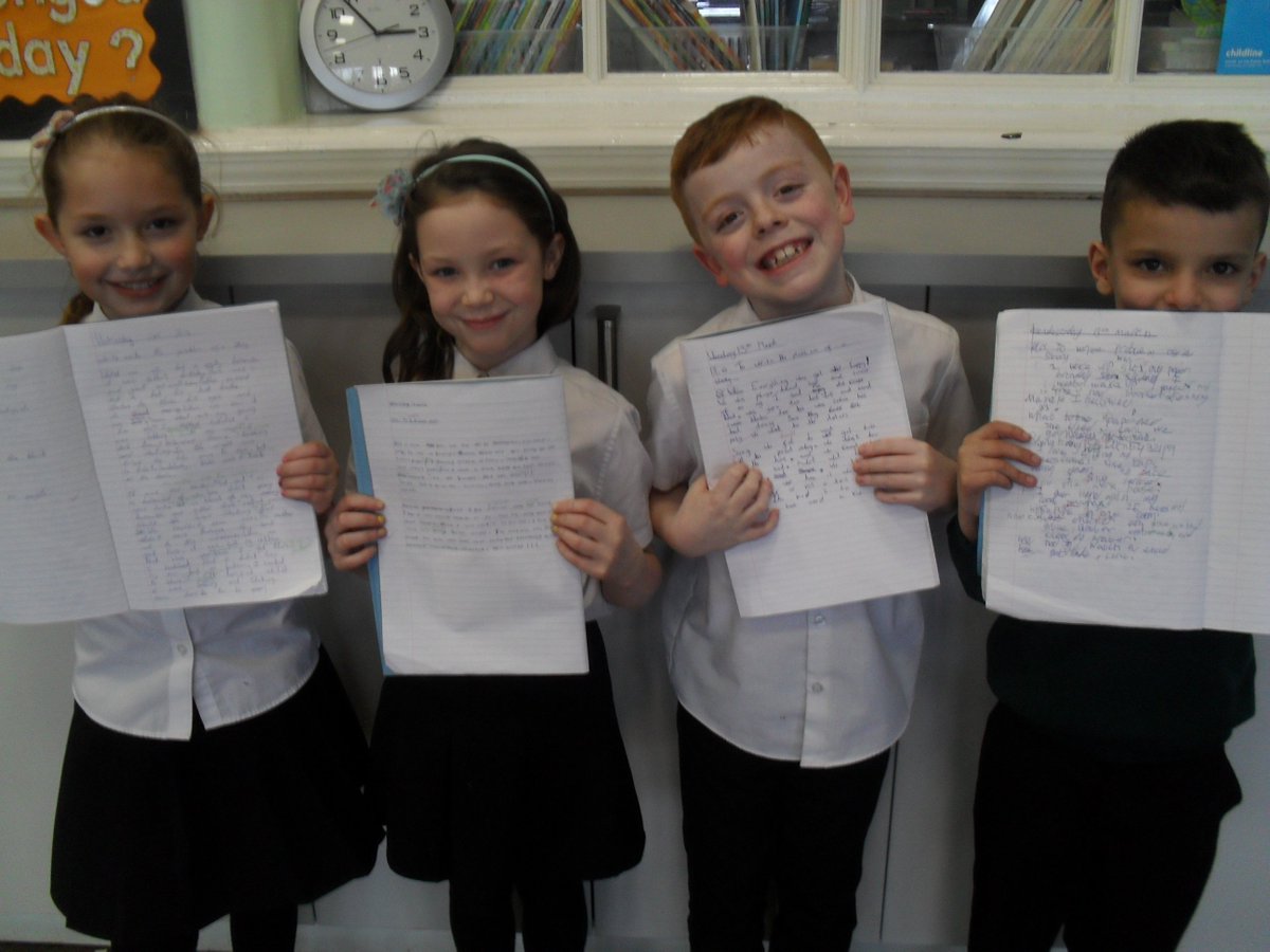 EltonLKS2's tweet photo. What a great day! We have been thinking about putting our emotions into our writing and being energetic doing keep fit in PE! #writingwednesday #keepfit @EPSElton https://t.co/4nI748FAoh