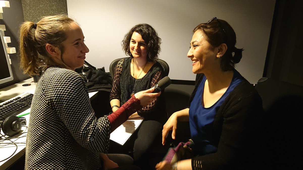 La réalisatrice du documentaire À Thousand Girls Like Me #SahraMani en interview pour RFI <a href="/Marmitafilms/">Marmitafilms</a> <a href="/TambourdeSoie/">Tambour de Soie</a> <a href="/BluebirdDistrib/">BlueBird distribution</a>  #RFI