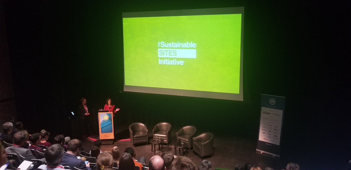 CBDCa_Qc's tweet photo. " La certification SITES a été créé au delà des bâtiments. Nous prenons en compte les services écosystémiques pour améliorer la qualité de notre environnement. " Danielle Pieranunzi, GBCI
#colloqueurbanismedurable https://t.co/yMjlsejUAw