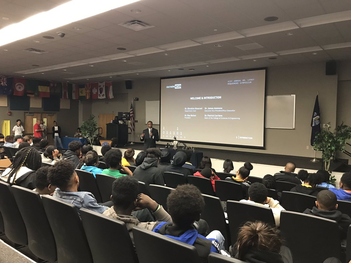 Lee High School - BR tweet media