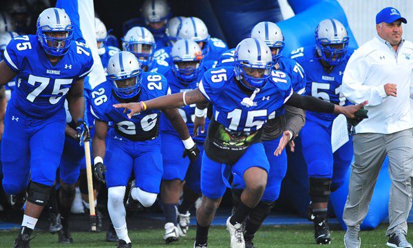ivan_vaughn11's tweet photo. Blessed for the offer to Glenville State!🔵⚪️ #pioneers https://t.co/oyB70SjFxb