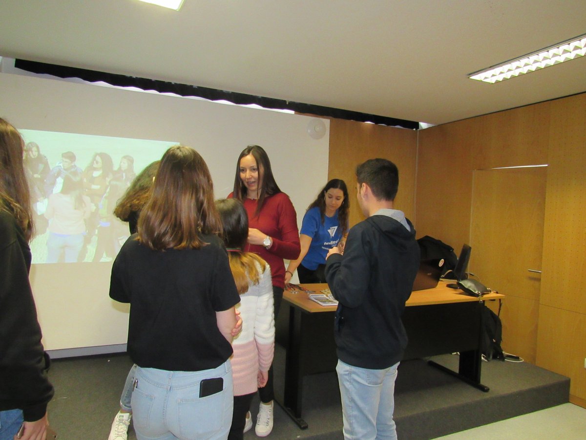 Profitecla's tweet photo. E a atividade "Enigma do PI" chega ao fim!
Obrigada a todos/as por participarem nesta iniciativa 👏 E, parabéns à vencedora, @Profitecla Braga 🥇
#Profitecla #ProfiteclaPorto #ProfiteclaBarcelos #ProfiteclaBraga #EnigmaDoPI https://t.co/p6d7SmYyid