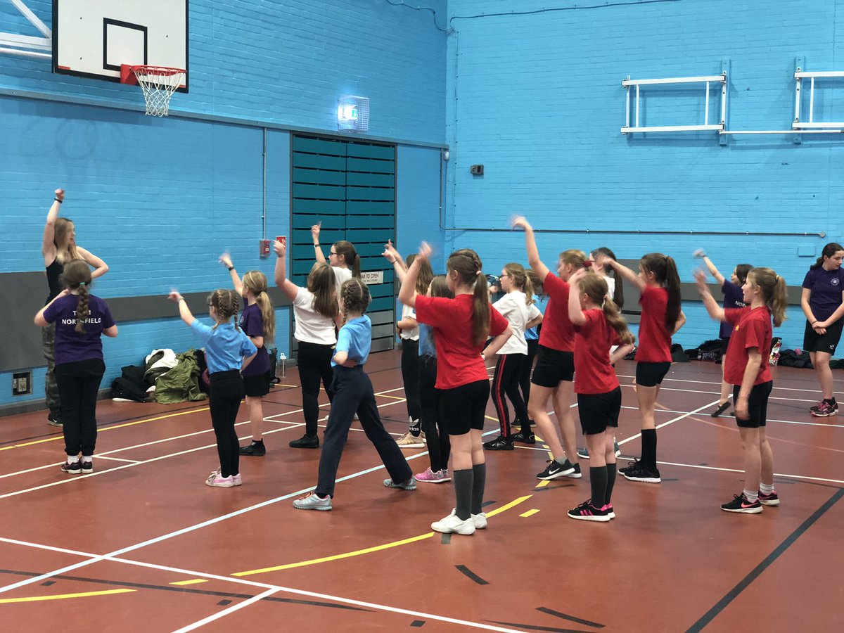 130 Girls enjoying today’s ‘This Girls Can Festival @Sentinelleisure Special thanks to our local female coaches for their support.@FballindCollege <a href="/L6FC/">LowestoftSixthFormCollege</a> <a href="/TeachsportEA/">Teachsport East Anglia</a> <a href="/GoGeronimocic/">GoGeronimo</a> <a href="/SheRallies/">She Rallies</a> <a href="/CortonPrimary/">Corton Primary School & Nursery</a> <a href="/nsnacademy/">NorthfieldStNicholas</a> @AlbertPyeRavens <a href="/GuntonPrimary/">Gunton Primary</a> <a href="/StMargaretsR2/">St Margaret's</a>