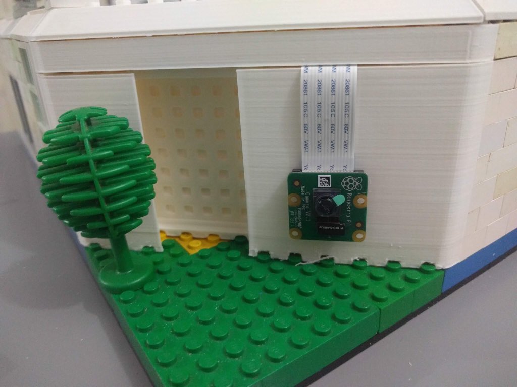 lellosca87's tweet photo. Ti sei iscritto all' evento @IBMItalia #PartyCloud Reloaded presso BASE Milano? Per la Milano Digital Week, con @TheSgrash parleremo di #IoT e #AI in veste "colorata" per avere palazzi e uffici intelligenti! 
https://t.co/2ydBDdaJSb…
#ibm⁠ ⁠ #ibmcloud #watson #IoT #watsoniot https://t.co/03AIvYMwwi