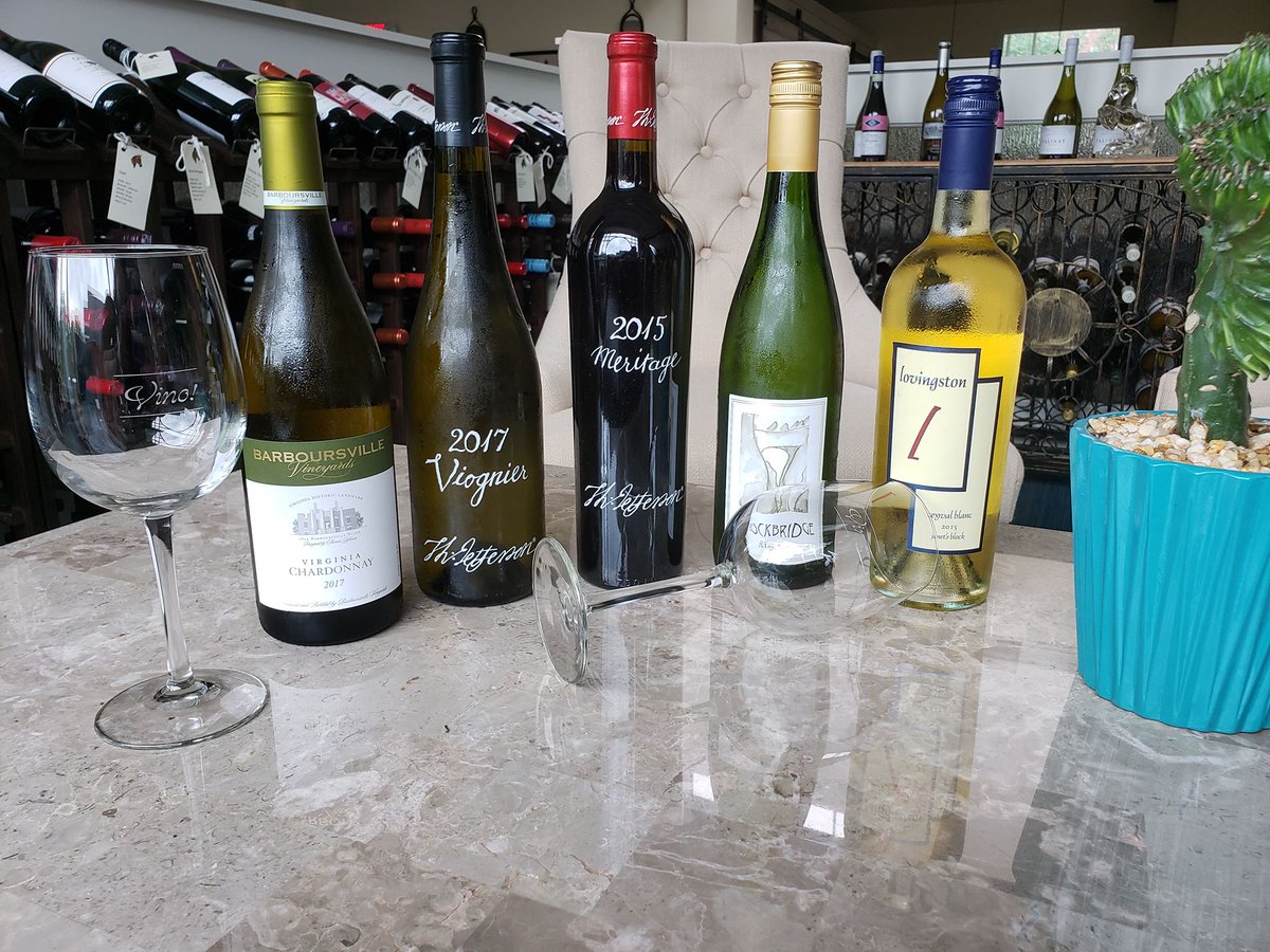 sheridanlivery's tweet photo. Happy Wine Wednesday! Add a glass of wine with your lunch or dinner.
.
.
#lovelex #mainstreetlexingtonva #winelover https://t.co/CMrjIvpZ1v