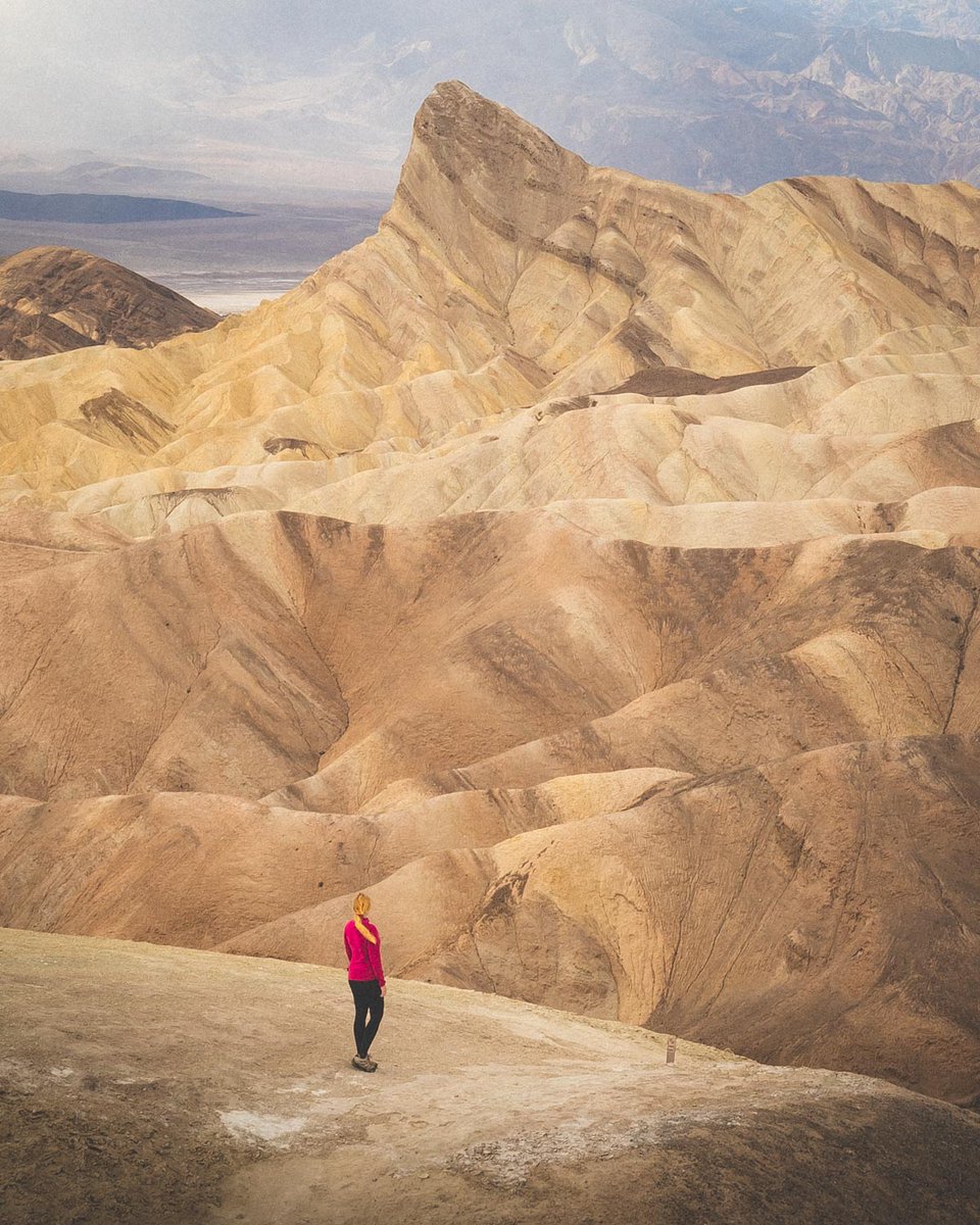 walkmyworld_'s tweet photo. We never knew there were so many fantastic hikes in Death Valley. Our favourite was definitely the 8 mile Golden Canyon Gower Gulch loop, who could resist views like this? #USA #Utah #TTOT #Travel https://t.co/Di69JuIagH