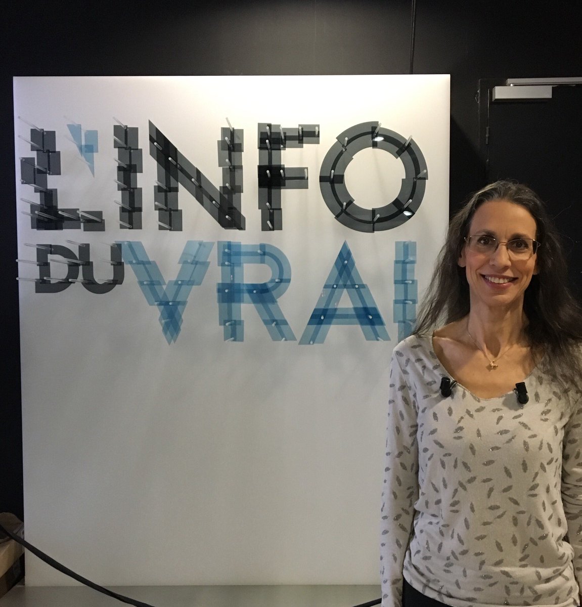 Ce soir, retrouvez le Dr Aurélia Schneider dans l’émission @linfoduvrai sur @canalplus pour son livre « La charge mentale des femmes » ! #linfoduvrai #chargementale #larousse