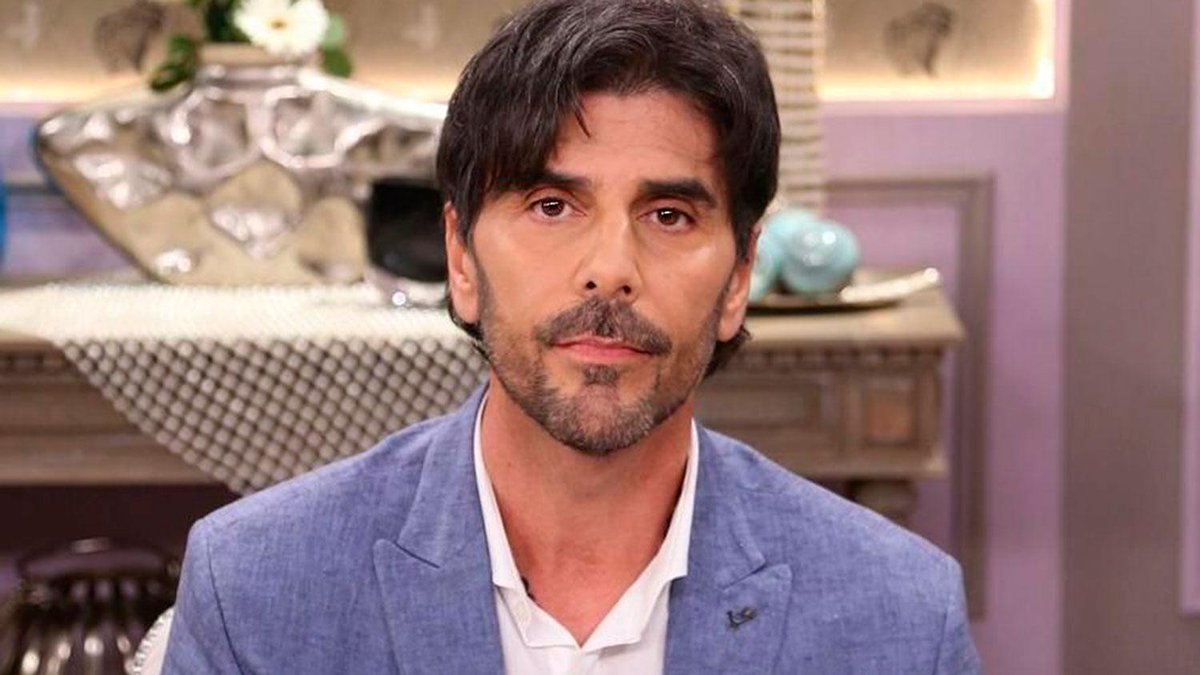 Juntan firmas para que Juan Darthés sea “declarado inocente” y pueda volver al país dlvr.it/R0m1LF