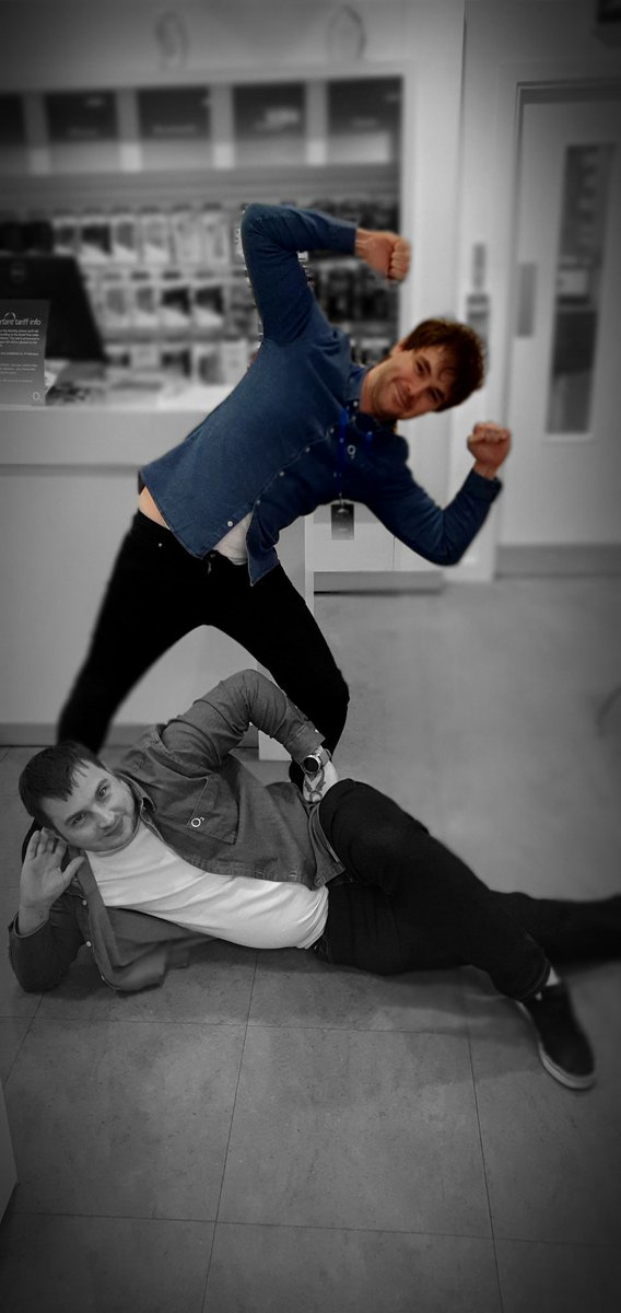 TD_Headingley's tweet image. Out with the old...In with the new! 😘 R.I.P old uniform 😥