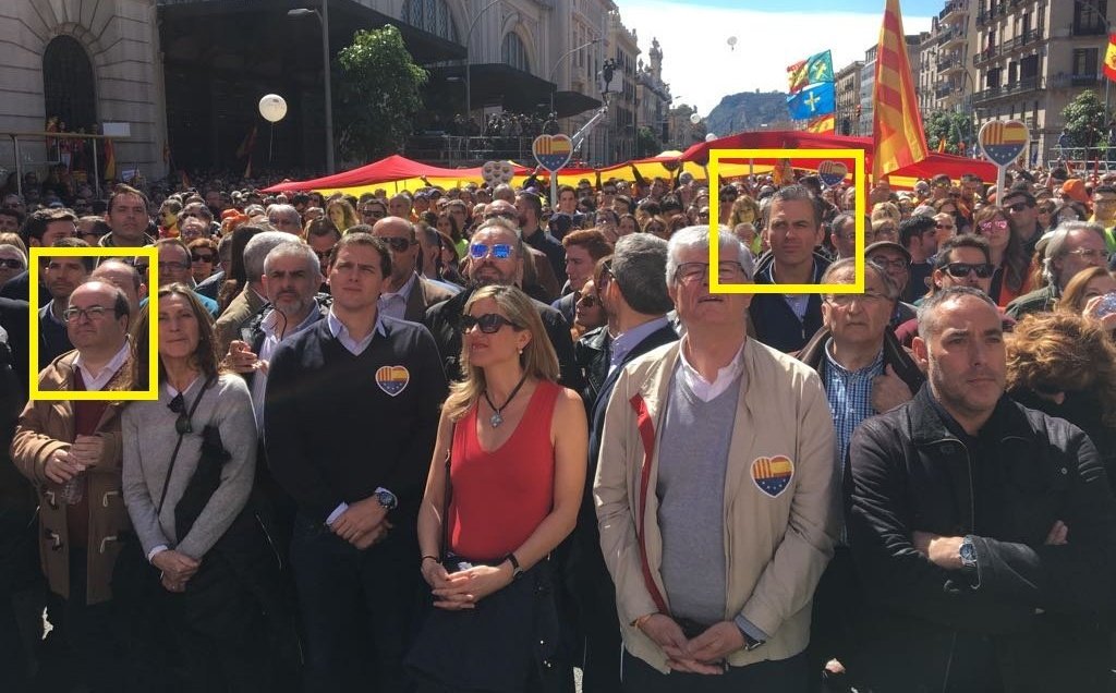 Nina_Hagen_'s tweet photo. @J_Zaragoza_ Abascal, Casado, Rivera... Ya hemos pactado con dos de éstos y nos hemos manifestado con todos ellos.
Tres motivos para NO votar a Pedro Sánchez.
#28A #ThisIsTheRealSpain #fuck155 https://t.co/gjQdBB1dFR